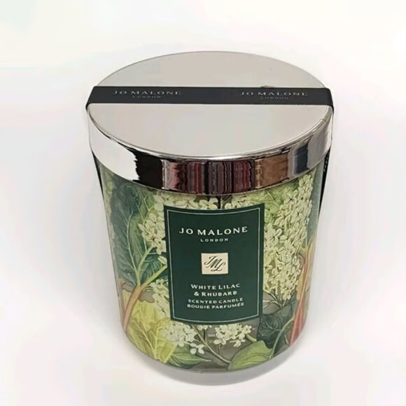 Jo Malone London White Lilac & Rhubarb Charity Classic Candle - Picture 3 of 4